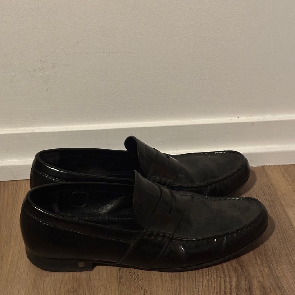 Louis Vuitton shoes M size US 9.5